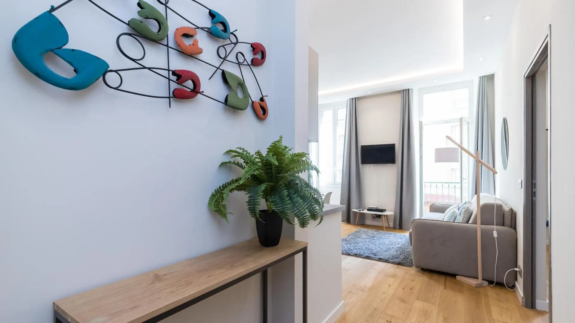 Daire Brand New 1 Bdr Place Du Pin Nice
