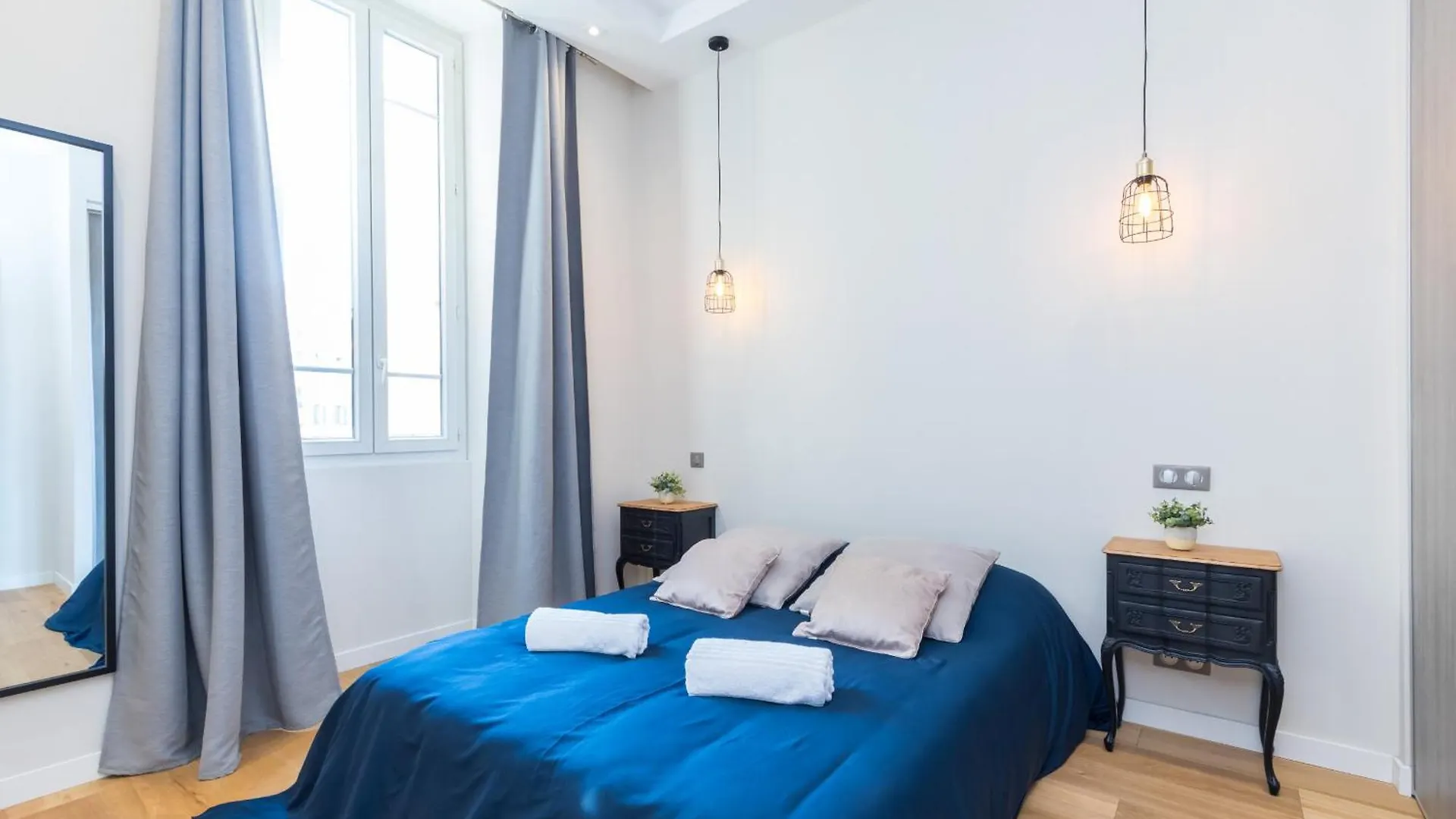 Brand New 1 Bdr Place Du Pin Νίκαια Διαμέρισμα